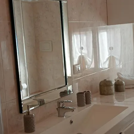 Billa * デイヴァ・マリーナ